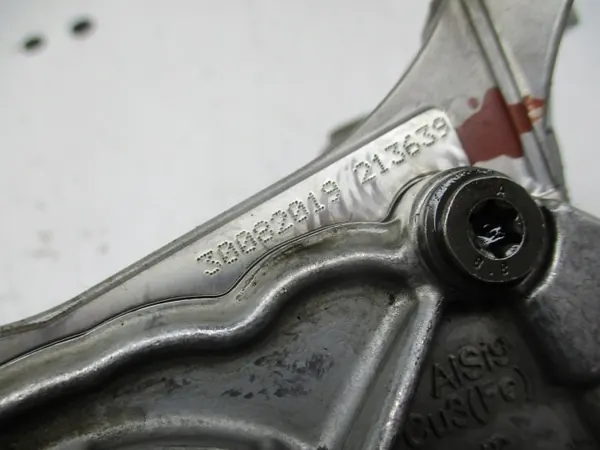 Pompe à huile BMW OEM 8579944 pour G20 G30 G01 image 6