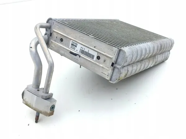 Chrysler ilmastointihöyrystin OEM R1641002 - Käytetty image 3
