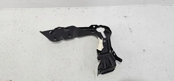 Vänster Strålkastarfäste Skoda Octavia II 1Z0 image 4