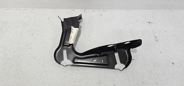 Vänster Strålkastarfäste Skoda Octavia II 1Z0 image 6