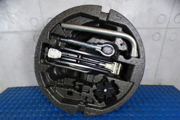 Skoda Rapid pyörän korjaussarja OEM 5JA012115D image 2