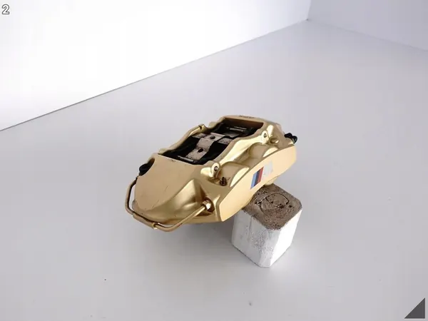 BMW Keramische Bremssättel M2 F87 M3 F80 M4 F82 Hinten image 3