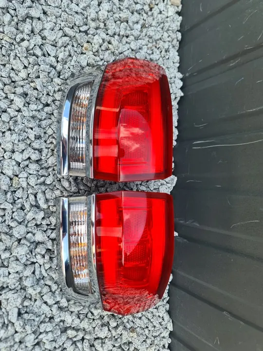 LÁMPARA TRASERA JEEP GRAND CHEROKEE WK2 image 4