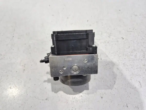 Pompe ABS OEM 44510-10110 pour Toyota C-HR image 5