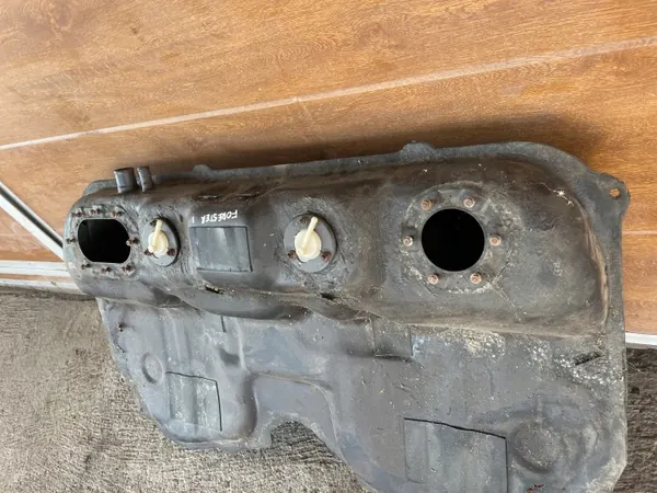 Tanque combustível OEM 564645151 para Subaru Forester I 2.0B image 3