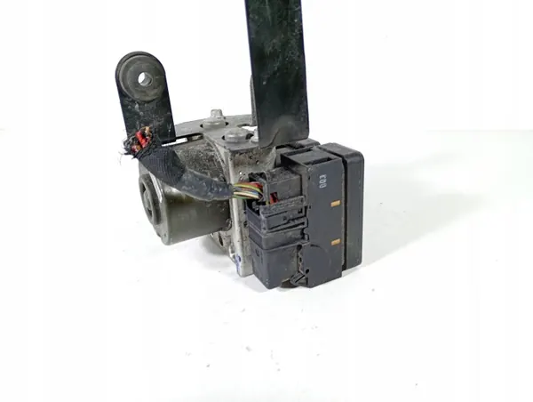 Ford ABS-pumppu OEM M1R DOM 00019991 Focus II image 3