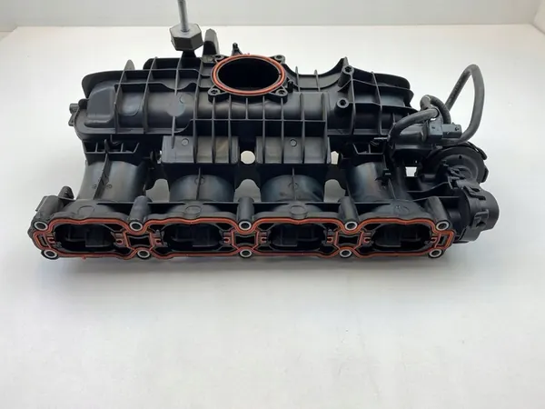 Audi Q5 II 17- Ansaugkrümmer 2.0 USA image 3