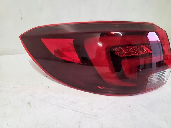 Lámpara Trasera Izquierda Opel Astra K Lift Kombi 19-> OEM 39077376 image 2