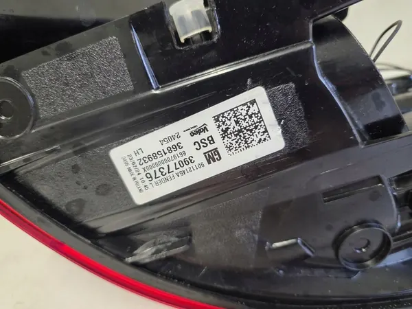 Lámpara Trasera Izquierda Opel Astra K Lift Kombi 19-> OEM 39077376 image 9