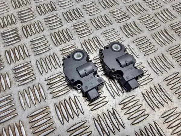 Vannes de chauffage MERCEDES-BENZ B (W245) 985458D image 2