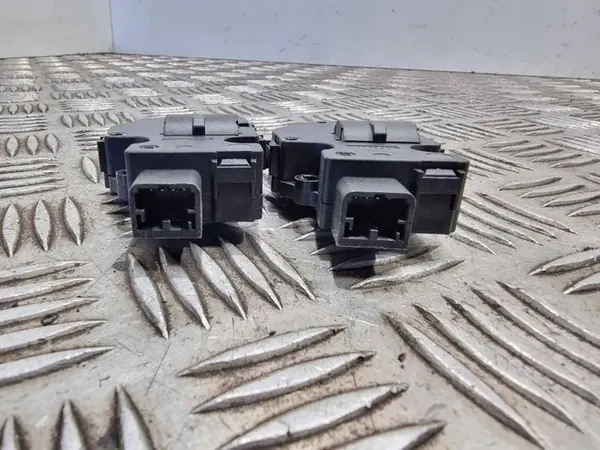 Vannes de chauffage MERCEDES-BENZ B (W245) 985458D image 3