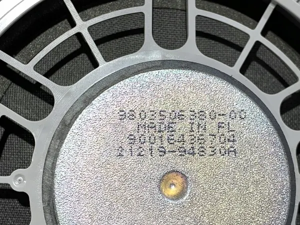 Altavoces OEM 9806071080 para Citroen C4 Cactus image 8