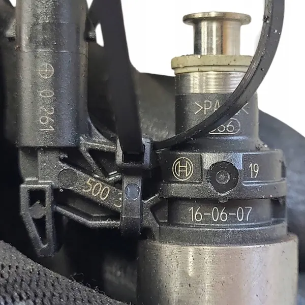 Iniettore carburante 1.2 1.4 TSI VW SEAT AUDI OEM image 4