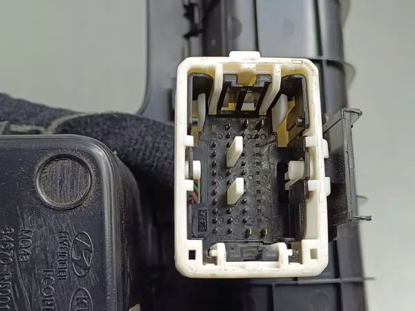 KIA Sorento IV Gear Shift Frame 84605W5110WK image 8