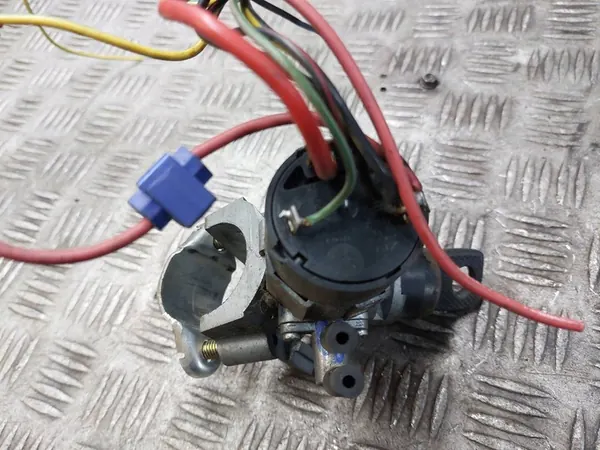 Sytytyskytkin avaimella Mercedes-Benz Vito W638 OEM 0005458108 image 6