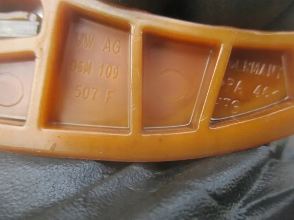 Öljypumpun Liuku Bentley Bentayga Audi SQ7 RSQ8 RS6 RS7 4.0 TFSI image 3