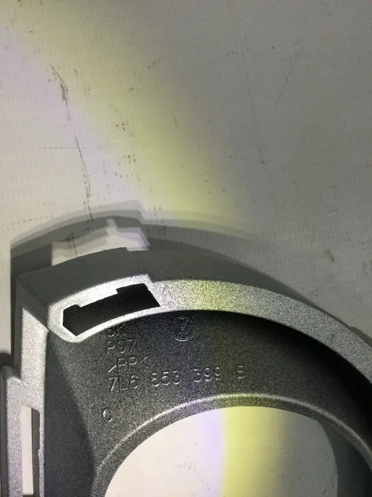 Cornice Fendinebbia Sinistra VW Touareg 07- OEM 7L6853399 B image 3