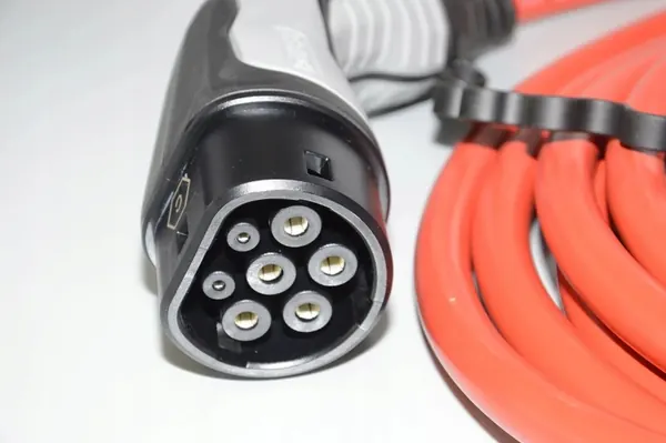 Câble de Charge de Batterie VW ID.4 (E21) 4063151491505 image 5