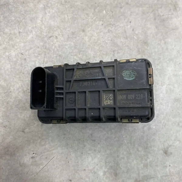 Actuador Turbo OEM 30774070 para Volvo image 2