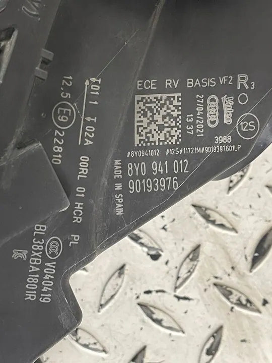 AUDI A3 8Y LIFT 20- Faro Derecho Full LED 8Y0941012 image 6