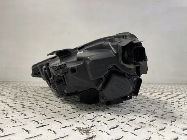 AUDI A3 8Y LIFT 20- Faro Derecho Full LED 8Y0941012 image 9