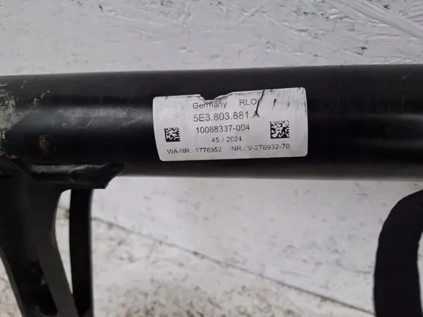 Hinausvetokoukku Skoda Octavia 4 OEM 5E3803881A image 4