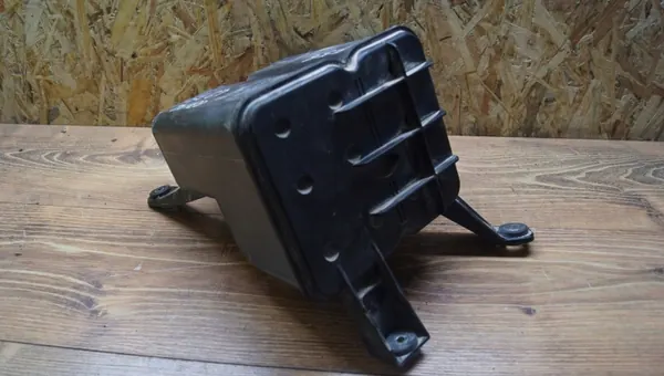Gebruikte koolstoffilter OEM 4L0955453A voor Audi Q7 image 9