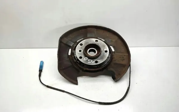 BMW OE 6788050 Cubo Rueda Trasera - Lado Derecho image 2