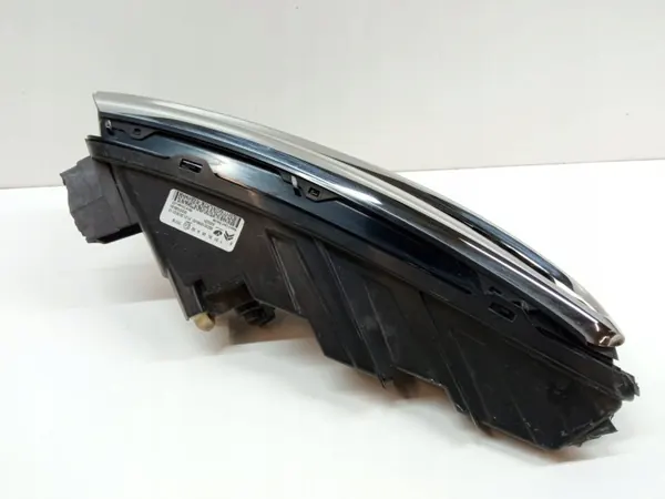 Faro anteriore destro DRL Citroen C3 III 2016-2024 OEM 9823313980 image 3