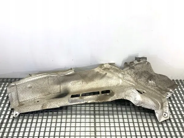 Protetor térmico A1676801805 Mercedes GLE SUV OEM image 3