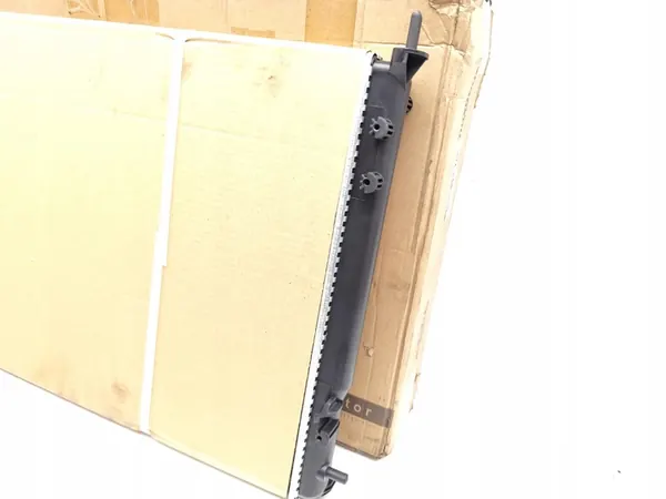 Renault OE 77 00 425 842 Radiador de Motor image 6