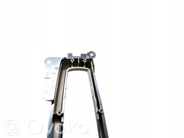 Linker beugel BMW 5 F10 F11 OEM 61319189065 image 4