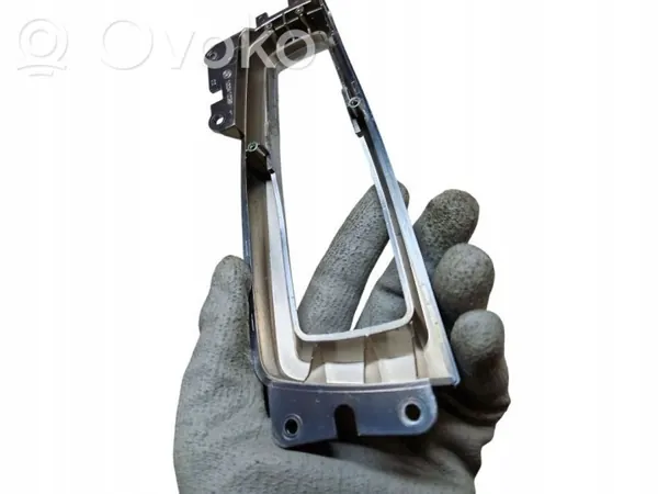 Linker beugel BMW 5 F10 F11 OEM 61319189065 image 6