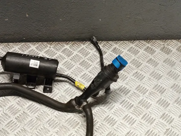 BMW OE 7393506 AdBlue-Einlassrohr für 6er G32 image 3