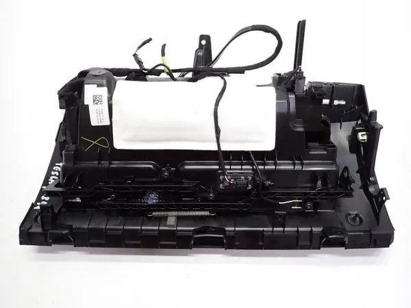 Prateleira console Tesla Model Y OEM 1643110-00-A image 3