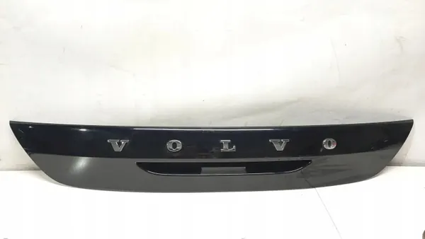 Volvo V40 takakontin verhoilu OEM 31301303 - Käytetty image 2