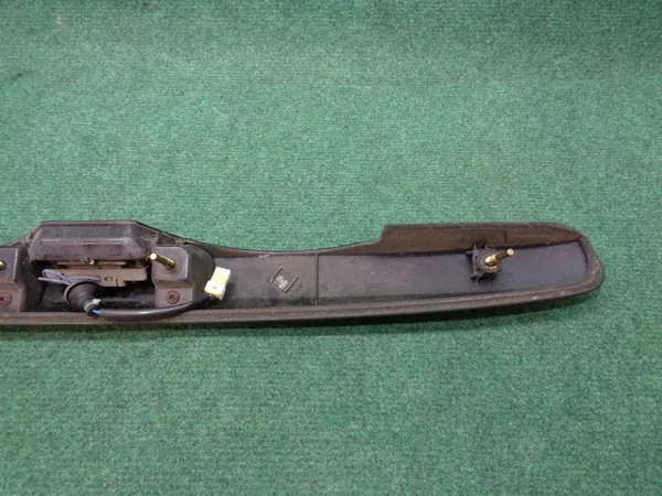 Garniture de hayon arrière Fiat Sedici Suzuki SX4 2006-2014 OEM image 4