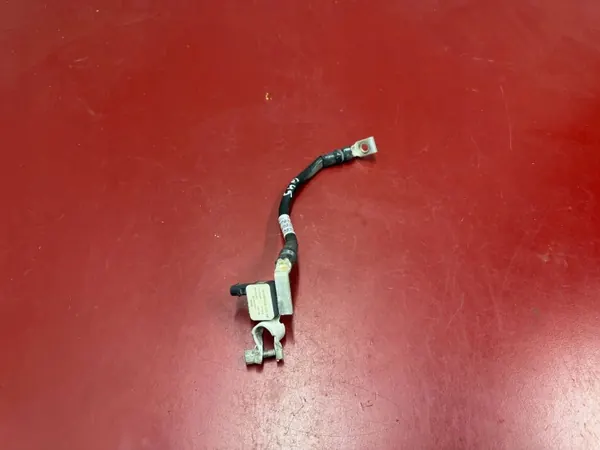 BMW Minpoolklem OEM 5B3E980 - Gebruikt image 2