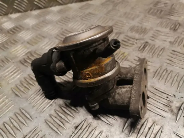 Porsche Cayenne sekundärluftpump OEM 022131101 image 2