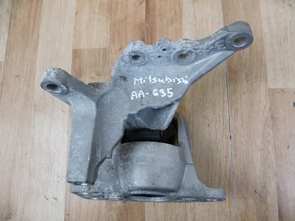 Nissan X-Trail T32 Motorsteun Rechts 112104BB0B image 5