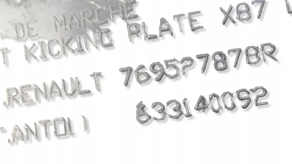 OEM 769527878R Protetor de soleira dianteiro esquerdo Renault Captur image 3
