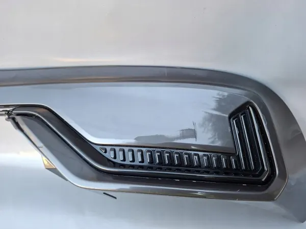 Volvo XC60 II Achterbumper Trim OEM 32136215 image 5