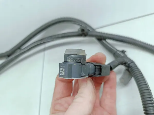 PEUGEOT 308 II SW 13- PDC Kaapeli 4x Anturia image 9