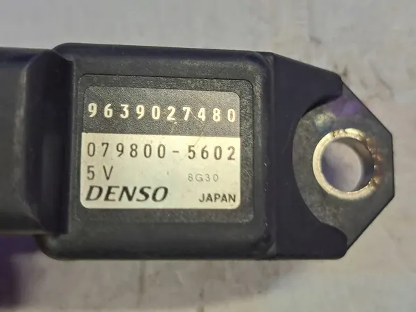 Capteur de pression d'air Volvo V50 1.6L 81kw OEM image 4