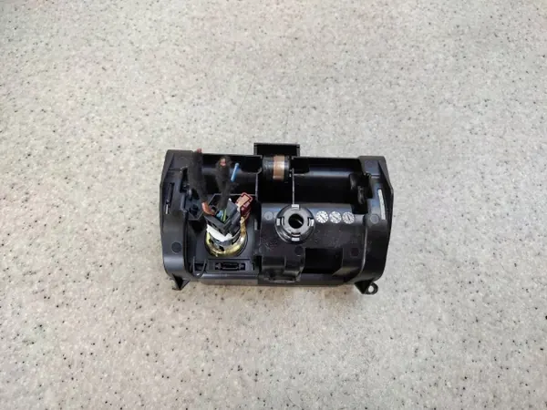 Cenicero delantero OEM A2308100030AOP123 para Mercedes SL R230 image 4