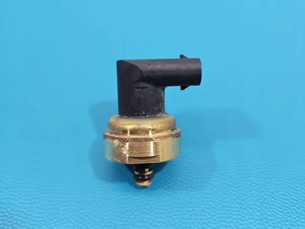 Sensor pressão combustível OEM 31435-3T000 Hyundai i30 III image 5