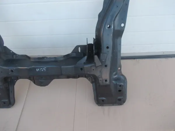 Fiat OE kołyska scudo ap Travesaño Usado image 3