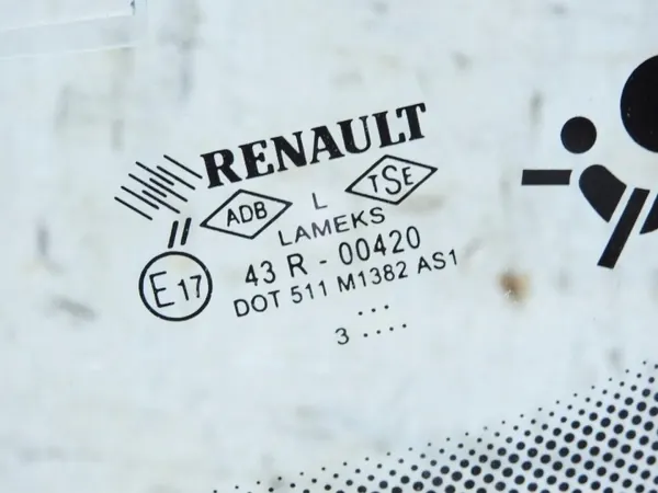 Pare-brise avant OEM 987654321 pour Renault Clio IV image 3