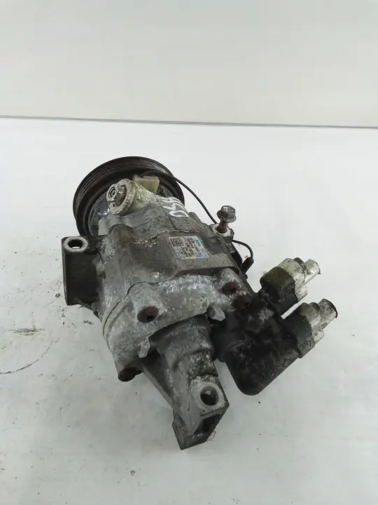 Begagnad Opel OE luftkonditioneringskompressor H40 image 3