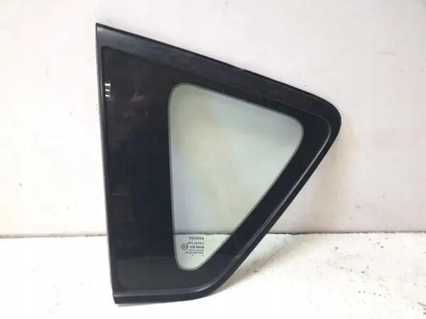 Toyota Yaris achterruit OEM 43R00048 Gebruikt image 2